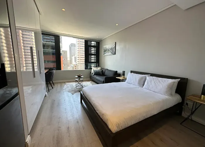 1306 Studio In Central Cape Town, Wi-Fi, Pool, Free Parking